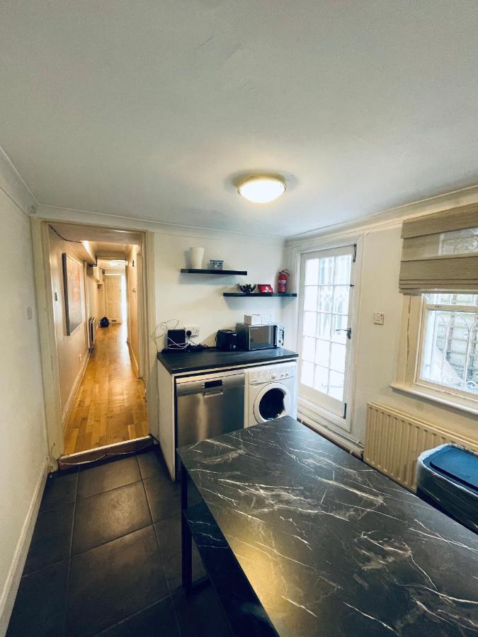 Fulham Serviced Apartment Лондон Экстерьер фото